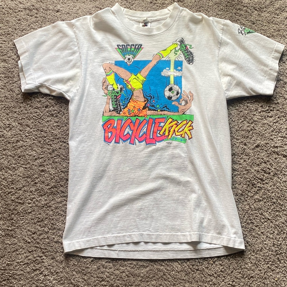 Fruit of the Loom White and Yellow Short Sleeve Tee